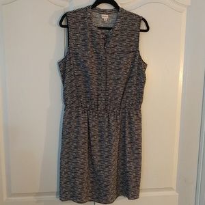 Black and white safari dress NWOT
